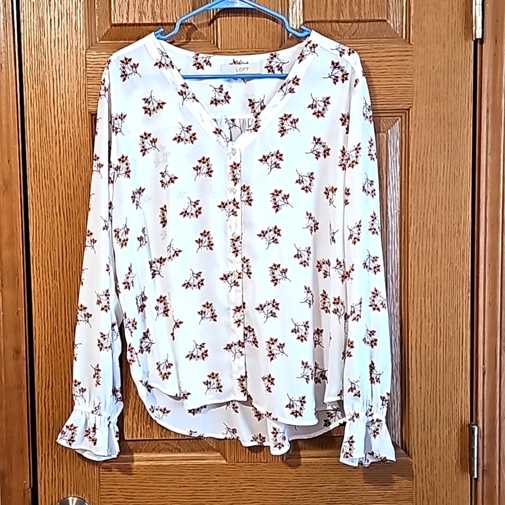 Loft blouse white with red floral large